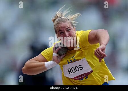 Tokio, Japan. 01st Aug, 2021. Athletics: Olympics, shot put, women, final at the Olympic Stadium. Fanny Roos from Sweden in action. Credit: Michael Kappeler/dpa/Alamy Live News Stock Photo