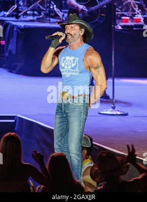 Singer Tim McGraw headlines night one of the Watershed Music Festival at The Gorge Amphitheater on July 30, 2021 in George, Washington. (Photo by Xander Deccio/ImageSpace/Sipa USA) Stock Photo