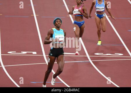 Tokyo, Japon. 02nd Aug, 2021. Shaunae Miller-Uibo (BAH) competes on women's 200m semi-final during the Olympic Games Tokyo 2020, Athletics, on August 2, 2021 at Tokyo Olympic Stadium in Tokyo, Japan - Photo Yoann Cambefort/Marti Media/DPPI Credit: DPPI Media/Alamy Live News Stock Photo