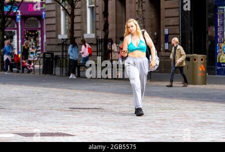Dundee, Tayside, Scotland, UK. 2nd Aug, 2021. UK Weather: A cool windy day with occasional sunny spells across North East Scotland with temperatures reaching 14°C. Bank Holiday Monday sees only a few people out in Dundee city centre socialising whilst shopping. Credit: Dundee Photographics/17�Թ����� Live News Stock Photo