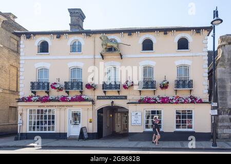 Golden Lion Hotel, Market Hill, St Ives, Cambridgeshire, England, United Kingdom Stock Photo