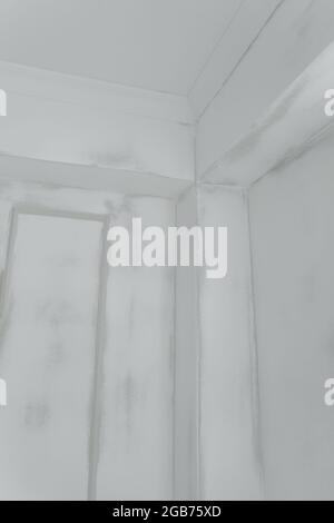 putty of walls repair in the apartment Stock Photo