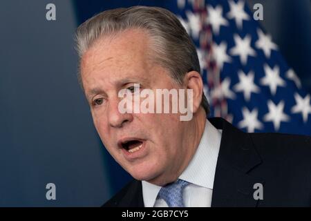 White House American Rescue Plan Coordinator and Senior Advisor to the President Gene Sperling holds a briefing at the White House in Washington, DC, August 2, 2021 Credit: Chris Kleponis/Pool via CNP Stock Photo