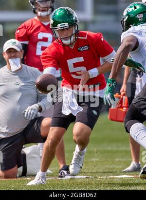 August 2, 2021, Florham Park, New Jersey, USA: New York Jets offensive ...