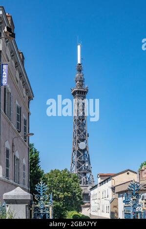 The Metallic tower of Fourvière (Tour Métallique de Fourvière) at night