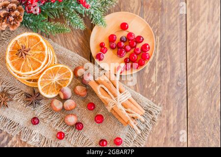 With edible gold stars hi-res stock photography and images - Alamy