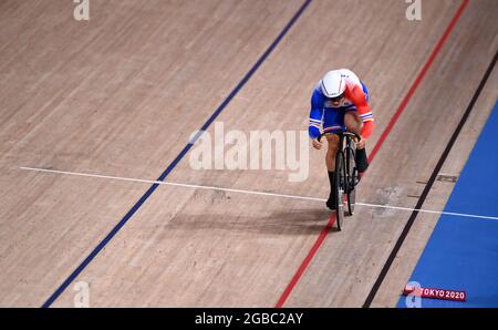 (210803) --IZU, Aug. 3, 2021 (Xinhua) -- Rayan Helal of France competes during cycling track men's team sprint bronze medal match at Tokyo 2020 Olympic Games, in Izu, Japan, Aug. 3, 2021. (Xinhua/Zhang Hongxiang) Stock Photo