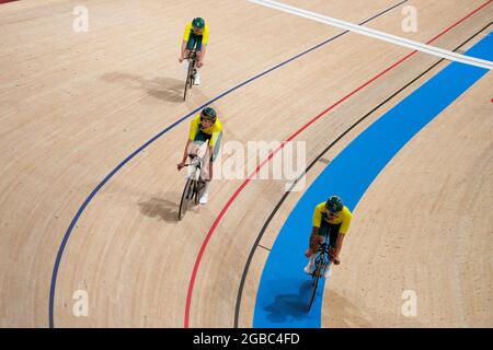 TOKYO, JAPAN - AUGUST 2: Leigh Howard of Austraila, Sam Welsford of Austraila, Kelland O'Brien of Austraila competing on Cycling Track during the Tokyo 2020 Olympic Games at the Izu Velodrome on August 2, 2021 in Tokyo, Japan (Photo by Yannick Verhoeven/Orange Pictures) Stock Photo