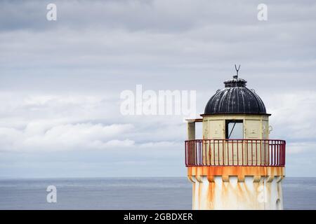 Disused Low Light lighthouse on the Isle of May - Scotland Stock Photo