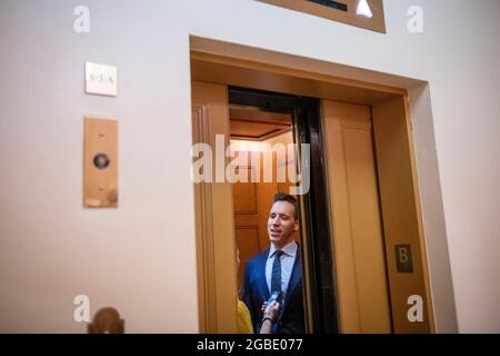 Washington, Vereinigte Staaten. 03rd Aug, 2021. United States Senator Josh Hawley (Republican of Missouri) walks through the Senate subway during a vote at the US Capitol in Washington, DC, Tuesday, August 3, 2021. Credit: Rod Lamkey/CNP/dpa/Alamy Live News Stock Photo