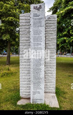 Football Rules Monument Parkers Piece Cambridge - sculpture celebrating modern football rules Cambridge Rules 1848 Artists Alan Ward and Neville Gabie Stock Photo