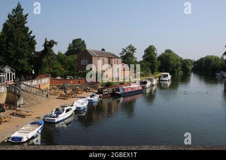 River Thames, Wallingford, Oxfordshire Stock Photo