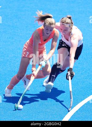 Tokyo, Japan. 4th Aug, 2021. Xan Gerdien de Waard (L) of the Netherlands competes during the women's semifinal of hockey between the Netherlands and Great Britain at the Tokyo 2020 Olympic Games in Tokyo, Japan, Aug. 4, 2021. Credit: Yang Shiyao/Xinhua/Alamy Live News Stock Photo