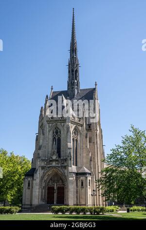 Pittsburgh Pennsylvania, May 13, 2021- Heinz Memorial Chapel is on the campus of University of Pittsburgh located in the Schenley Farms National Histo Stock Photo
