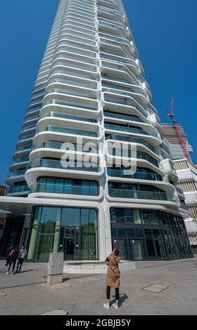 Grand Tower With Multi-storey Car Park, First Residential High-rise In Germany, Frankfurt Am Main Stock Photo