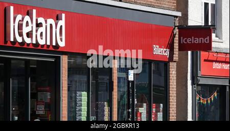 BILLERICAY, UNITED KINGDOM - Jun 13, 2021: An exterior view of an Iceland Foods retail store in the High Street, Billericay Stock Photo