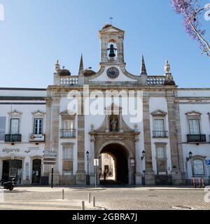 geography / travel, Portugal, Algarve, Faro, city gate, Arco da Vila, ADDITIONAL-RIGHTS-CLEARANCE-INFO-NOT-AVAILABLE Stock Photo