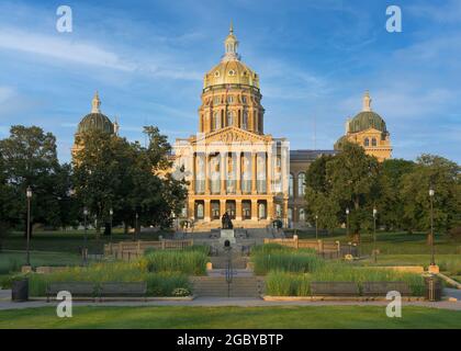 Exterior of the historic Iowa State Capitol building in Des Moines, Iowa Stock Photo