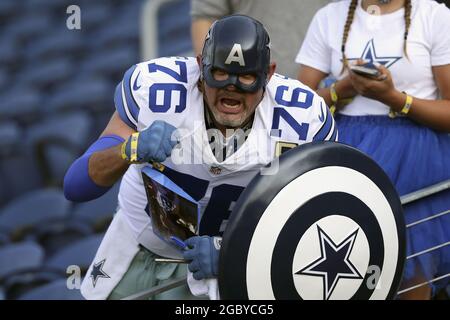 Canton, United States. 05th Aug, 2021. A Dallas Cowboys fan prior to the Cowboys game against the Pittsburgh Steelers at the Pro Football Hall Of Fame Game in Canton, Ohio on Thursday, August 5, 2021. Photo by Aaron Josefczyk/UPI Credit: UPI/Alamy Live News Stock Photo