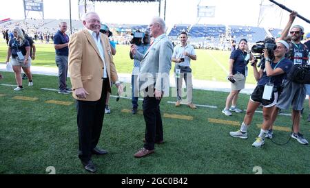 August 5th, 2021: Helmet(s) during the Pittsburgh Steelers vs Dallas  Cowboys game at Tom Benson Stadium in Canton, OH. Jason Pohuski/CSM Stock  Photo - Alamy