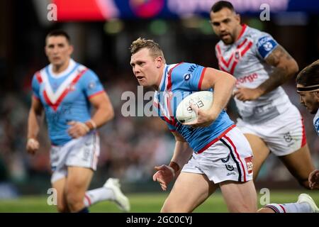 Sam Walker Html Sam Walker of Australia runs with the ball during the Men's Rugby ...
