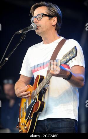 Nik Heywood Performing at Lets Rock Leeds 80s Stock Photo