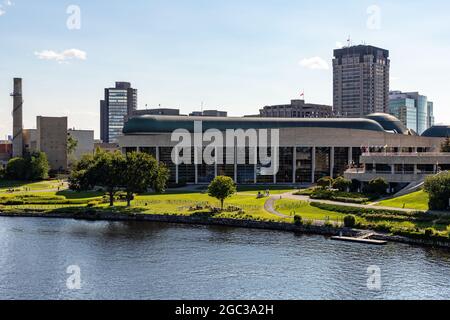 Ottawa, Canada - August 2, 2021: Canadian Museum of History in Gatineau, Quebec. View from Alexandra Bridge in summer Stock Photo