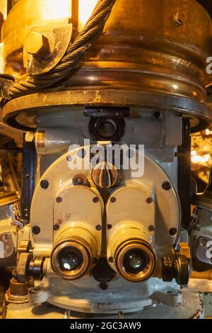 England, Hampshire, Portsmouth, Gosport, Portsmouth Historic Dockyard, Submarine Museum, HMS Alliance Submarine, Control Room, Periscope Stock Photo