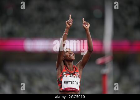 Tokyo, Japan. 07th Aug, 2021. 6th August 2021; Olympic Stadium, Tokyo, Japan: Tokyo 2020 Olympic summer games day 14; Womens 1500m final: KIPYEGON Faith takes 1st place and gold medalist Credit: Action Plus Sports Images/Alamy Live News Stock Photo