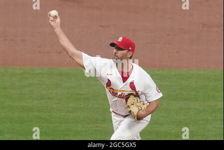 Kansas City, United States. 09th Aug, 2021. Kansas City Royals starting  pitcher Carlos Hernandez (43) pitches against the New York Yankees in the  first inning at Kaufman Stadium in Kansas City, Missouri