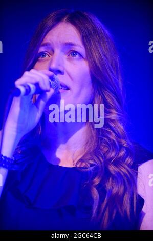 Paul Heaton and Jacqui Abbot Performing at Sheffield Academy 02 , Sheffield Stock Photo