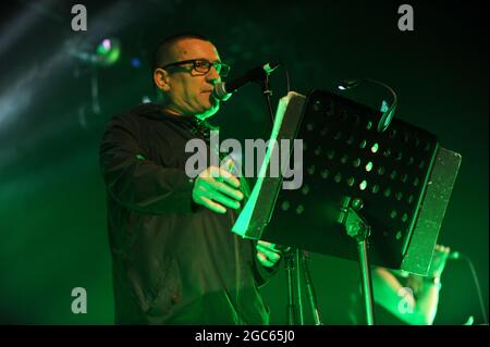 Paul Heaton and Jacqui Abbot Performing at Sheffield Academy 02 , Sheffield Stock Photo