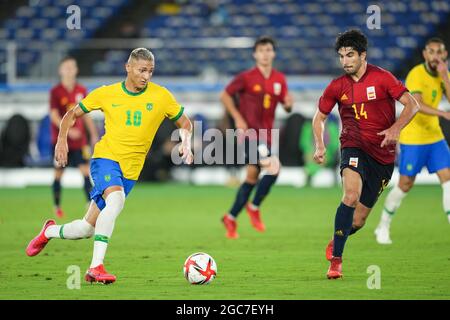 Yokohama, Japan. 07th Aug, 2021. Richardlison (10 Brazil) goes forward during the Men's Olympic Football Tournament Tokyo 2020 quarterfinal match between Brazil and Spain at International Stadium Yokohama in Yokohama, Japan. Credit: SPP Sport Press Photo. /Alamy Live News Stock Photo