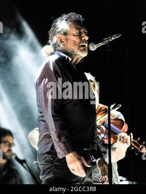 Robert Plant Performing at Sheffield City Hall , Sheffield Stock Photo