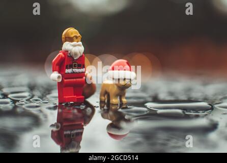 lego santa claus Stock Photo - Alamy