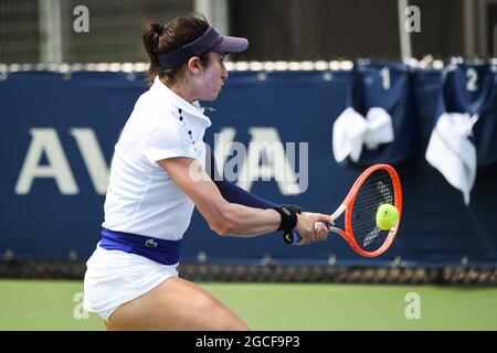 Montreal, Canada. August 08, 2021: Christina McHale (USA) returns the ball during the WTA National Bank Open qualifying round match at IGA Stadium in Montreal, Quebec. David Kirouac/CSM Credit: Cal Sport Media/Alamy Live News Stock Photo