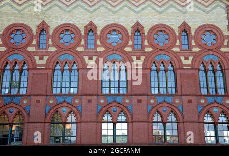 Detail of Templeton on the Green former carpet factory building in Glasgow Stock Photo