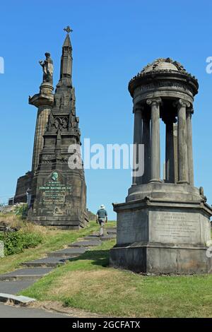 Tourist on Necropolis Hill next to Glasgow Cathedral Stock Photo