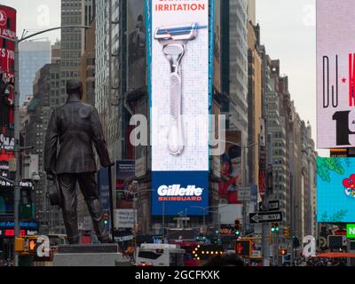 Image of the George M. Cohan statue in Times Square, New York. Stock Photo