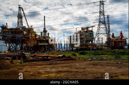 Topside deck of the Shell Brent Alpha Production platform and four other platform facilities during recycling at Able UK facility at Seaton Carew Augu Stock Photo