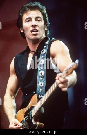 Bruce Springsteen, amerikanischer Rockmusiker, Konzert in Deutschland, 1988. Bruce Springsteen, American Rock musician, concert in Germany, 1988. Stock Photo