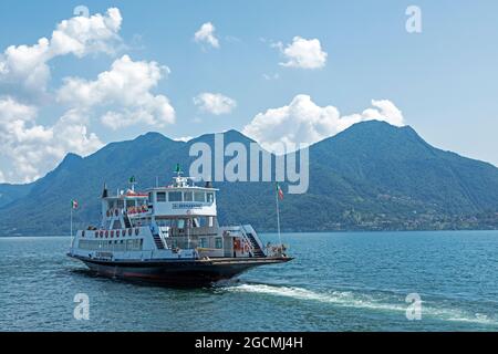 car-ferry-from-verbania-intra-in-piedmont-to-laveno-in-lombardy-lake
