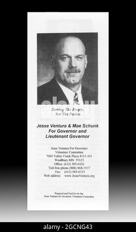 1998 election year material for Minnesota Reform Party candidates for Governor and Lieutenant Governor, Jesse Ventura and Mae Schunk.