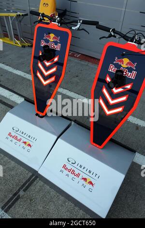 Motorsports, pitstop equipment of Red Bull, Formula 1 testing at the ...