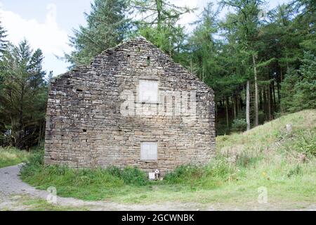 Abandoned farm building in the Macclesfield Forest Macclesfield Cheshire England Stock Photo