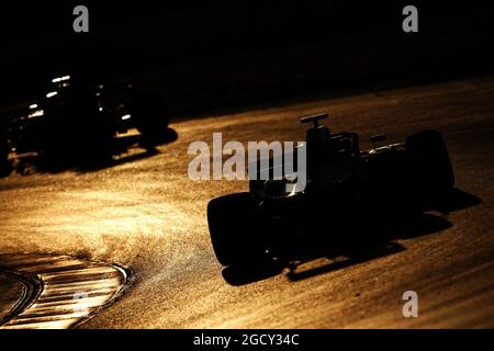 Low light action. Formula One Testing, Day 1, Tuesday 6th March 2018. Barcelona, Spain. Stock Photo