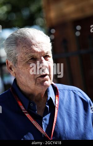 Alan Jones (AUS). Australian Grand Prix, Friday 23rd March 2018. Albert Park, Melbourne, Australia. Stock Photo