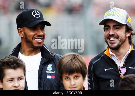 (L to R): Lewis Hamilton (GBR) Mercedes AMG F1 and Fernando Alonso (ESP) McLaren. Spanish Grand Prix, Thursday 10th May 2018. Barcelona, Spain. Stock Photo