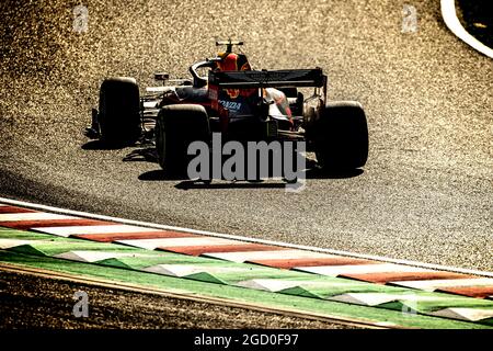 Alexander Albon (THA) Red Bull Racing RB15. Japanese Grand Prix, Sunday 13th October 2019. Suzuka, Japan. Stock Photo