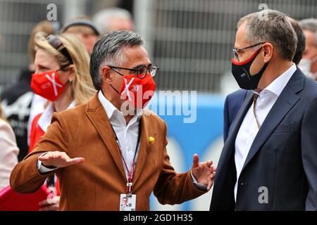 (L to R): Ramon Tremosa (ESP) Catalan Minister of Business and Knowledge and President of Circuit de Barcelona-Catalunya on the grid with Stefano Domenicali (ITA) Formula One President and CEO. Spanish Grand Prix, Sunday 9th May 2021. Barcelona, Spain.